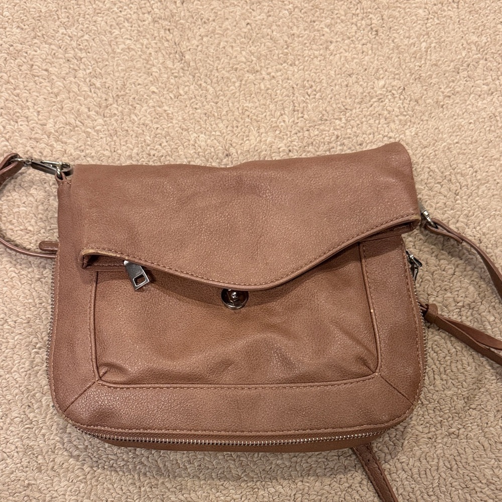 Elegant Tan Crossbody Bag